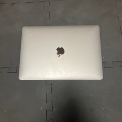MacBook Air2020 intel 