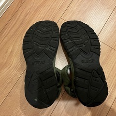 Teva×UNITED ARROWS別注サンダルの画像