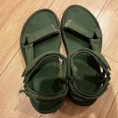 Teva×UNITED ARROWS別注サンダルの画像