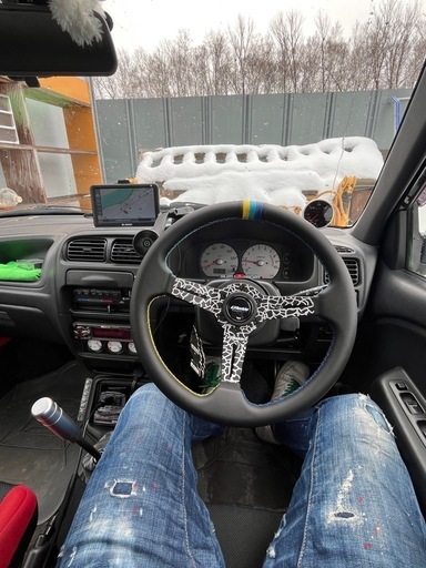 greddyステアリング