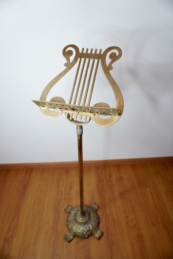 イタリア ヴィンテージ 真鍮製 楽譜立て イタリア ヴィンテージ 真鍮製 楽譜立て