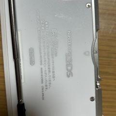 Newニンテンドー3DS ホワイトの画像