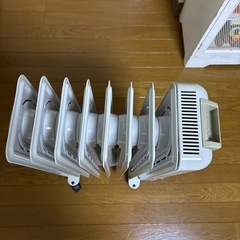 デロンギ　オイルヒーターの画像