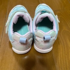 シューズ　靴　18cm 女の子の画像