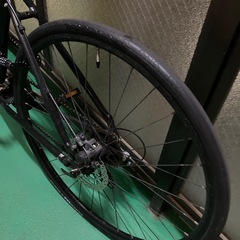 値下げ！　　　　ルイガノはフランス語圏のカナダ発の自転車ブランドです。  カナダに拠点を置くルイガノ社は、取り扱い商品の中心が自転車に関するものが中心のスポーツ用品の総合メーカーです。の画像