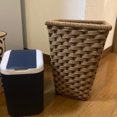 ゴミ箱の画像