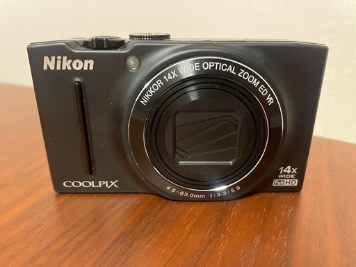 （受渡者決定）Nikonデジタルカメラ