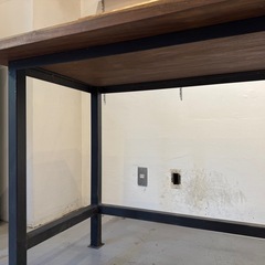 無垢材　鉄脚　作業テーブルの画像