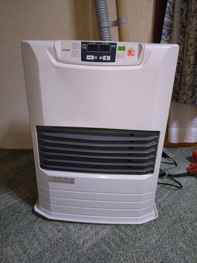 トヨトミ灯油ストーブ