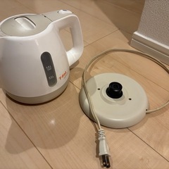 電気ケトル　T-falアプレシアプラス　