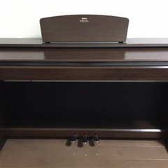 美品！ヤマハ  電子ピアノ（YAMAHA
椅子付き）
