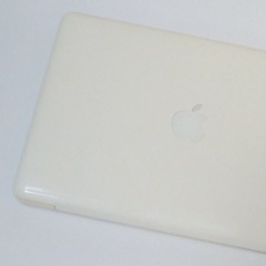 Apple MacBook　