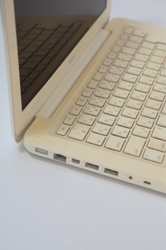 Apple MacBook　