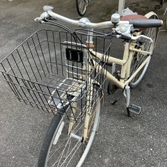 急募  自転車 後輪パンクしていますの画像