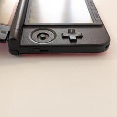 任天堂3DS i LLの画像