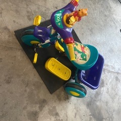 プーさん三輪車の画像
