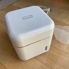 ツインバード　フェイススチーマーの画像