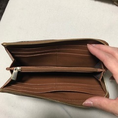 お値下中  FURLA 長財布の画像