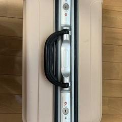 取引先決まりました！キャリーケース　キャリーバッグ　スーツケースの画像