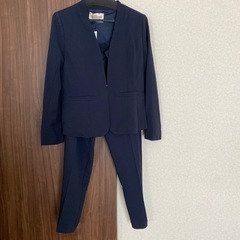 新品未使用 ノーカラー パンツスーツ