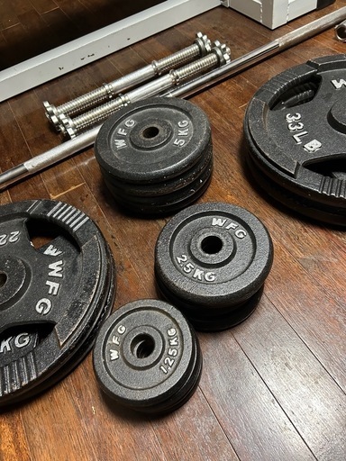 ベンチプレス、ダンベルセット