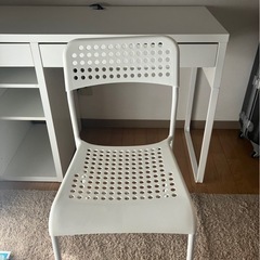 デスク&チェアの画像