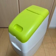 Aprica オムツゴミ箱