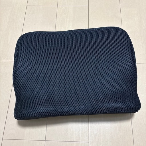 ※3/30までの引渡し【美品】ニトリ 背当てクッション 低反発