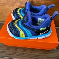 【美品】NIKE ダイナモ シューズ 12cm