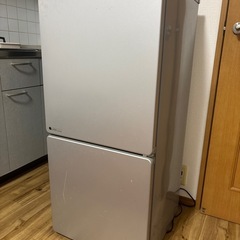 冷蔵庫一人暮らし用グレーの画像