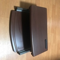 パソコンテーブル