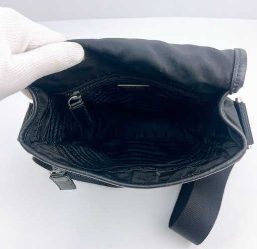【極美品】 PRADA プラダ ブラック ナイロン ショルダーバッグ