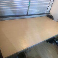 作業台、ミーティングテーブル幅180cmx 奥90cm x 高さ72cmの画像