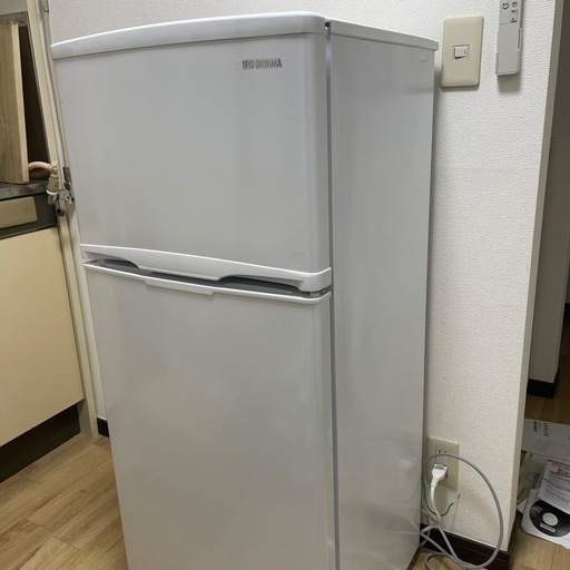 お渡し相手決定済　\nIRIS OHYAMA 118L 冷凍冷蔵庫