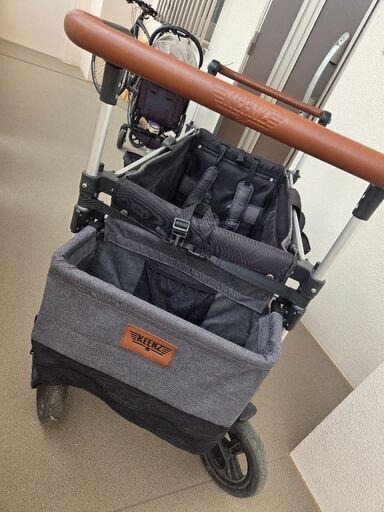 keenz ストローラーワゴン２人乗り