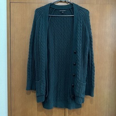 Banana Republic バナナリパブリック　ディープグリーンカーディガンの画像