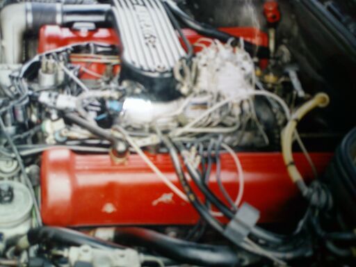 Mベンツ119エンジン―スーパーチャジャーシステムリペアー実施中