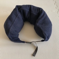 無印良品 ネックピロー(ネイビー)