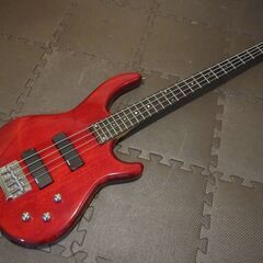 DEAN 「Edge」ベース　　美品