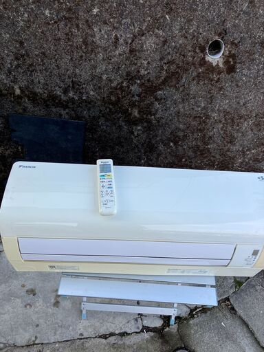 中古　ダイキンエアコン　23畳用　室内機完全分解高圧洗浄　動作確認済み　引き取りのみ