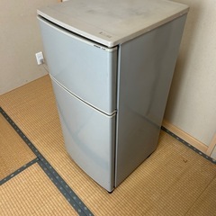 冷蔵庫の画像