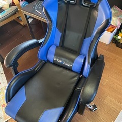 ゲーミングチェアの画像