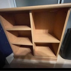 ローテーブル、ダイニングテーブル、テレビ台、本棚をお譲りします！の画像