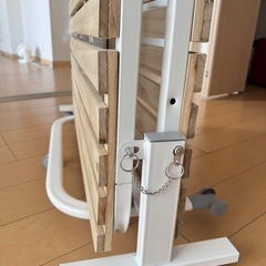 【ほぼ新品】折り畳みすのこベット