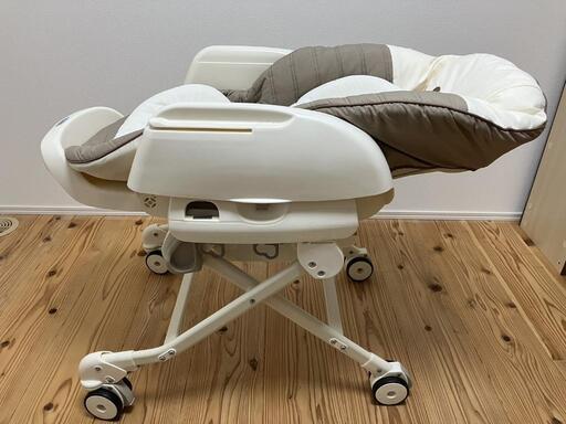 【取引決定】combi　電動バウンサー　ネムリラ