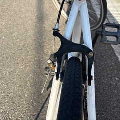 GRAPHIS クロスバイク 26インチ 7段変速の画像