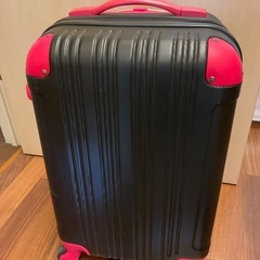 キャリーケース　小の画像