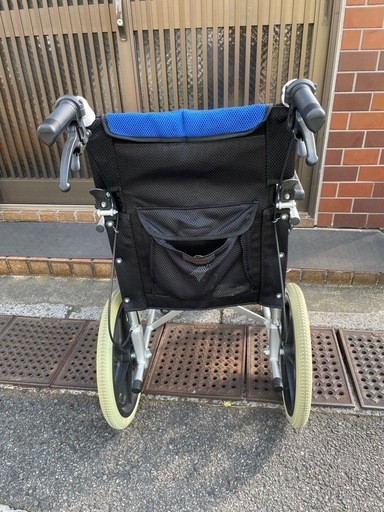 介助式車椅子(折りたたみ)