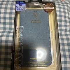 iPhoneSE用 スマホケースとガラスフィルムの画像