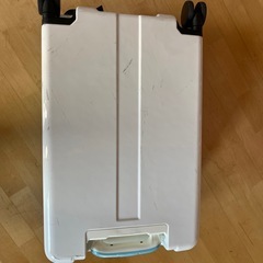 キャリーケースの画像